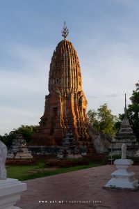 Wat Phra Sri Rattana Mahathat Suphanburi